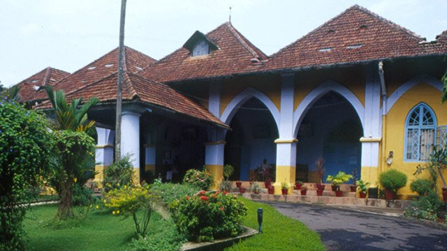 the_bishop_s_house_ernakulam20131206091438_321_1 the_bishop_s_house_ernakulam20131206091438_321_1